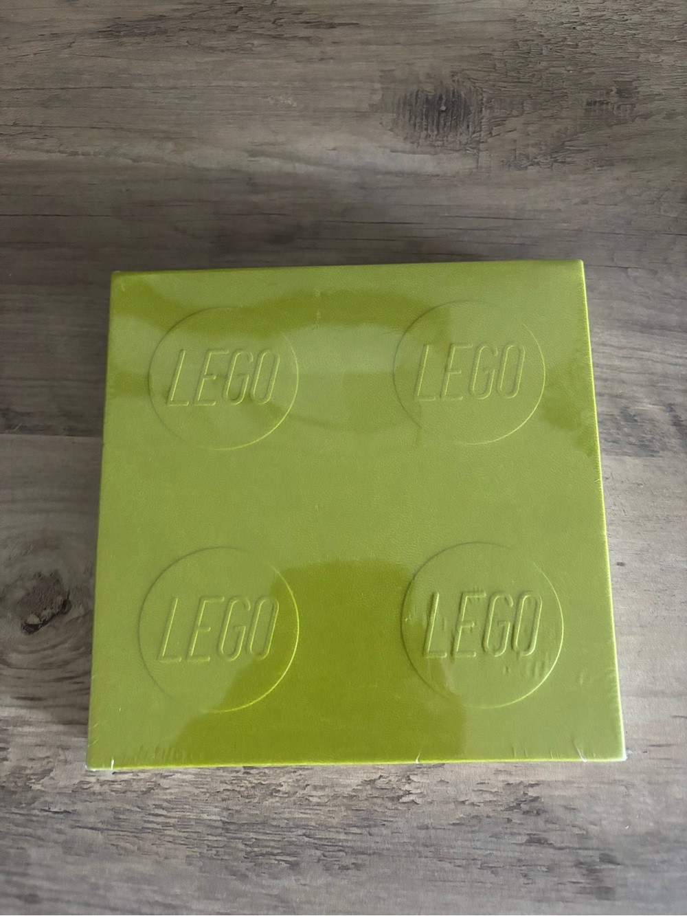 LEGO Notebook Deluxe with Pen LIME